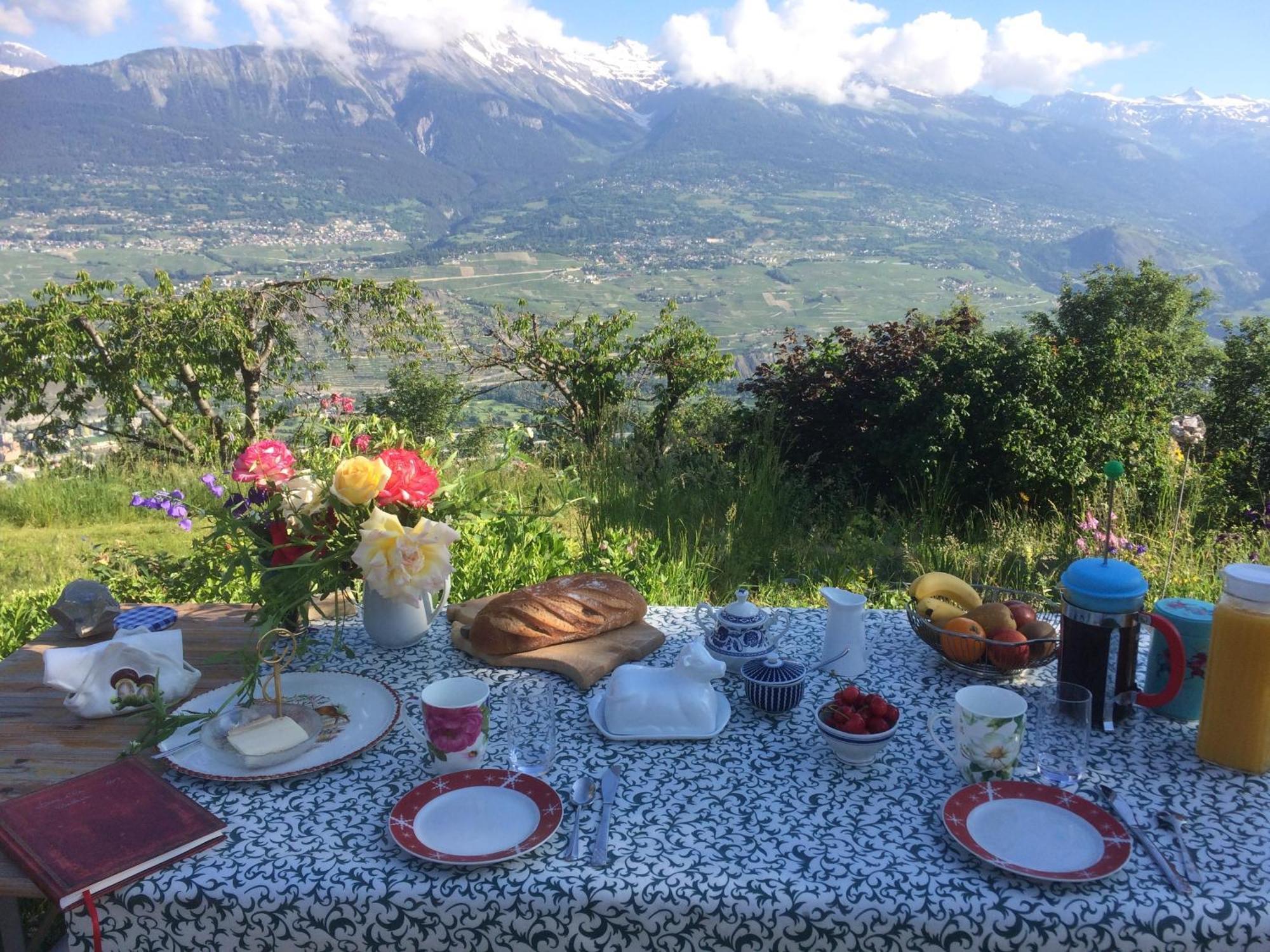 Domaine Bellevie BnB Vex Esterno foto